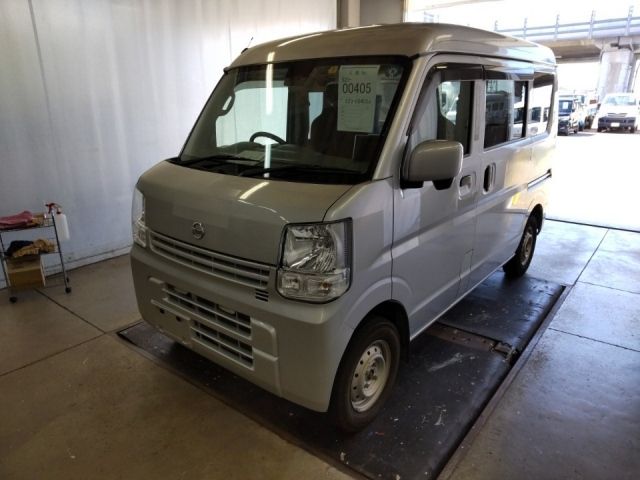 405 Nissan Clipper van DR17V 2017 г. (LUM Nagoya Nyusatsu)